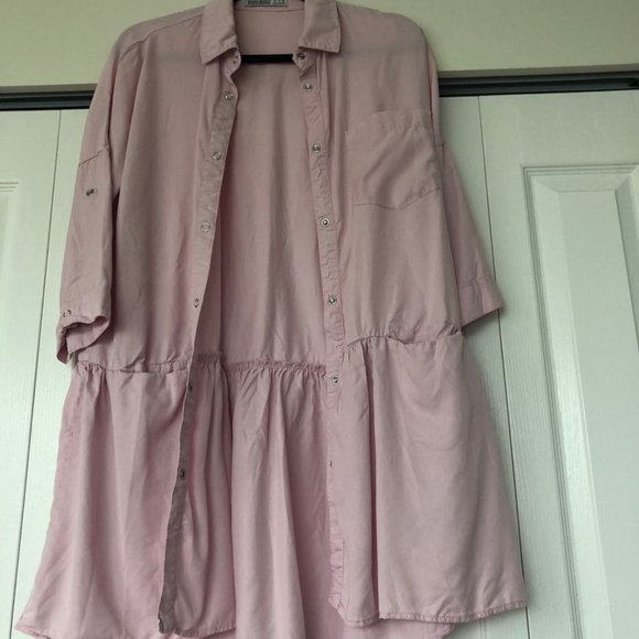 Pink blouse - Picture 2 of 4